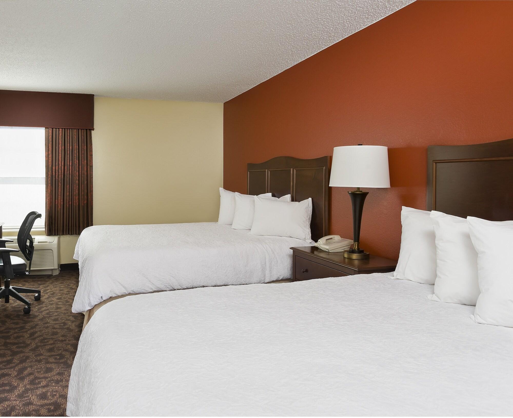 Hampton Inn Сан Анджело Экстерьер фото