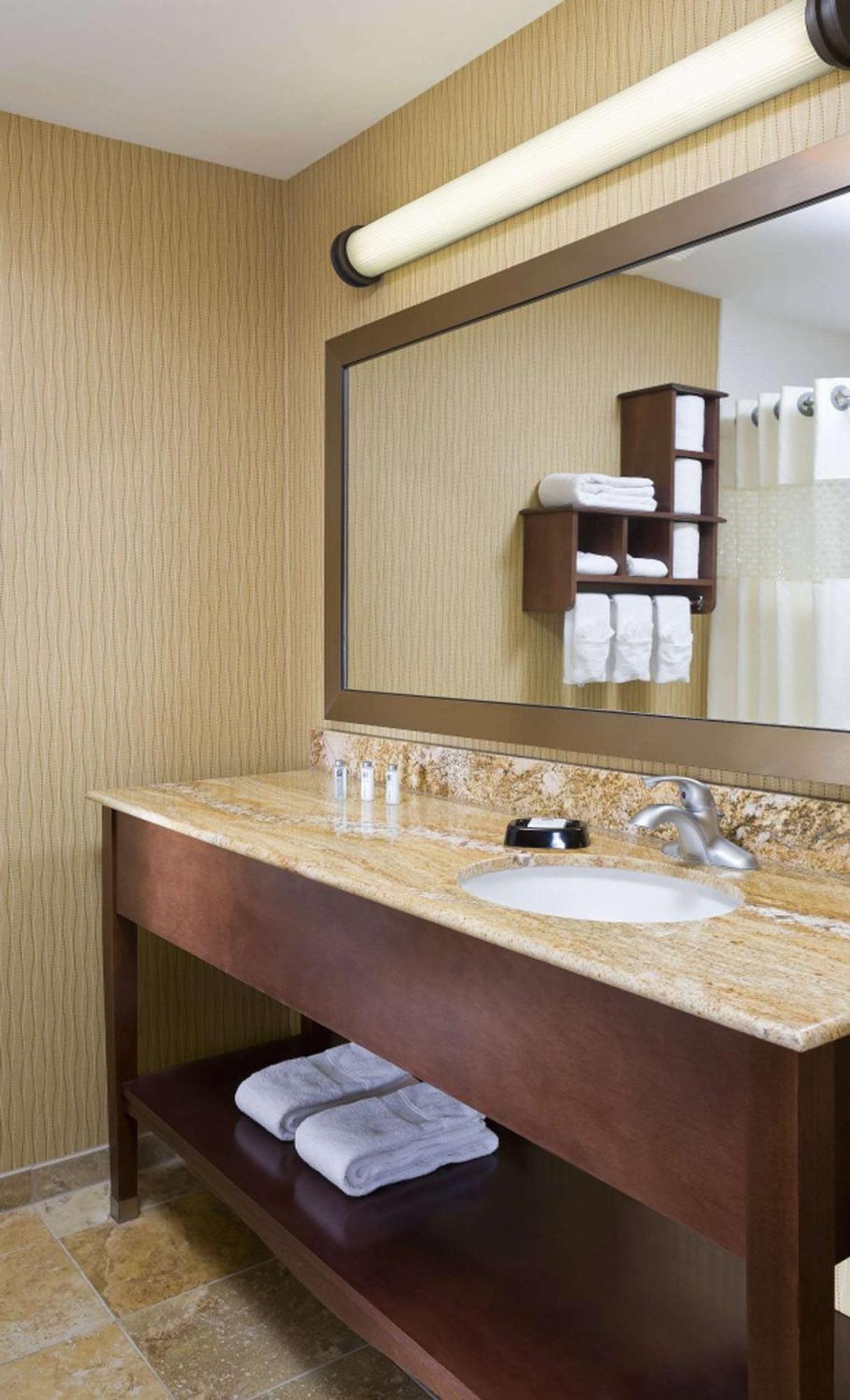 Hampton Inn Сан Анджело Экстерьер фото
